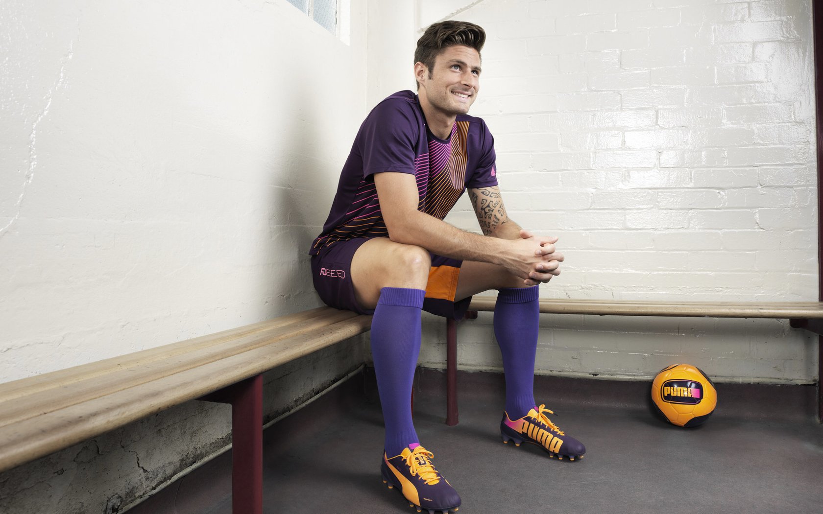 C罗称世界杯不是梦想梅西称夺世界杯感觉像孩子出生&无比伟大,c罗梅西 世界杯